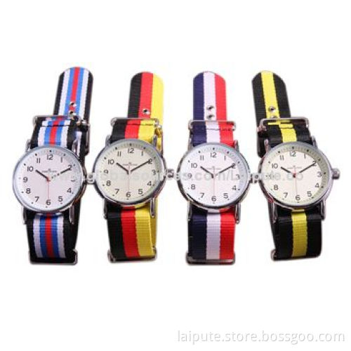 Fashionable Nylon Exchangeable Wristwatches, Sport Analog Watches, Thickness of 10mmNew